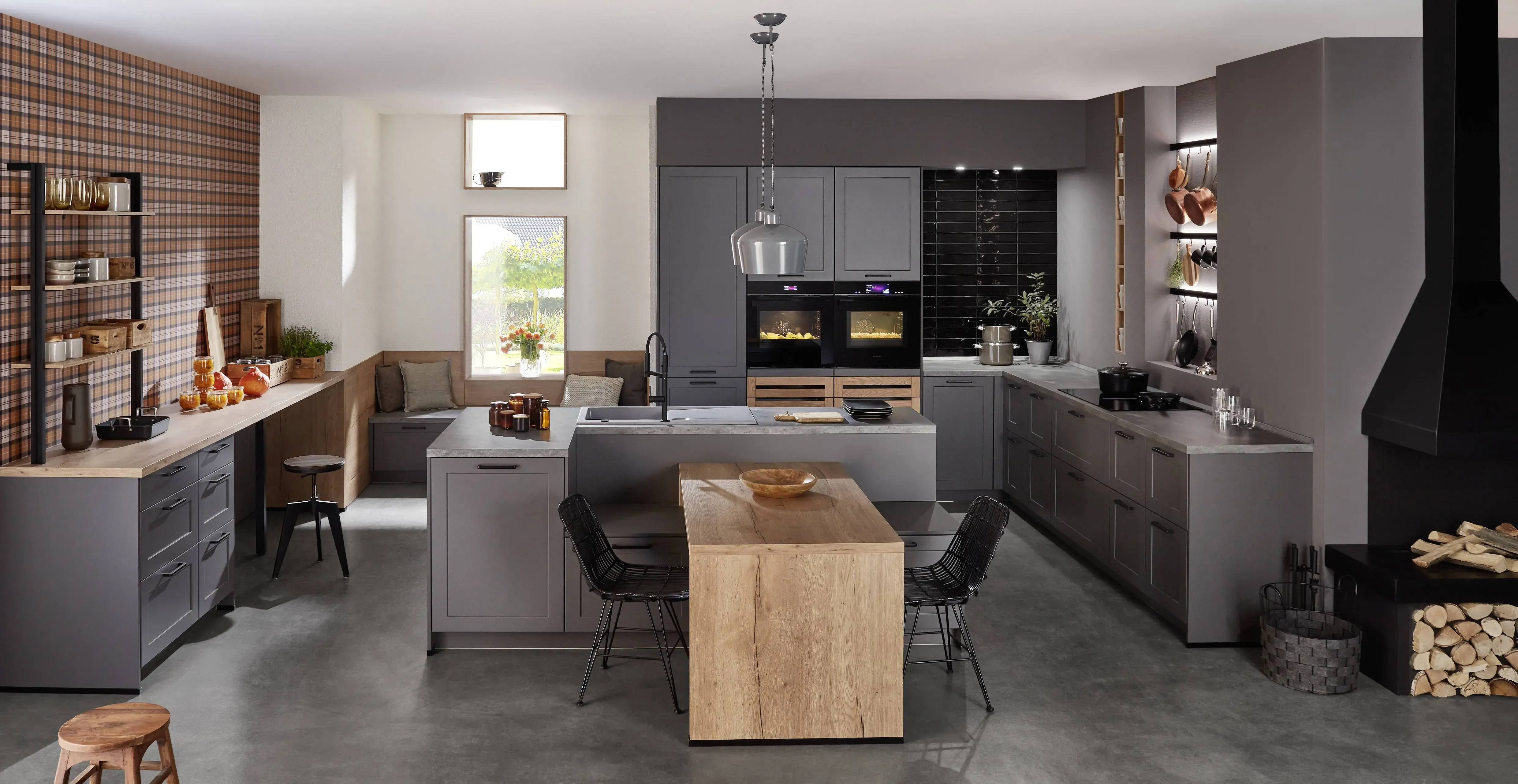 Nobilia Nordic Landhaus Holzdekor mit SIEMENS-Geräten